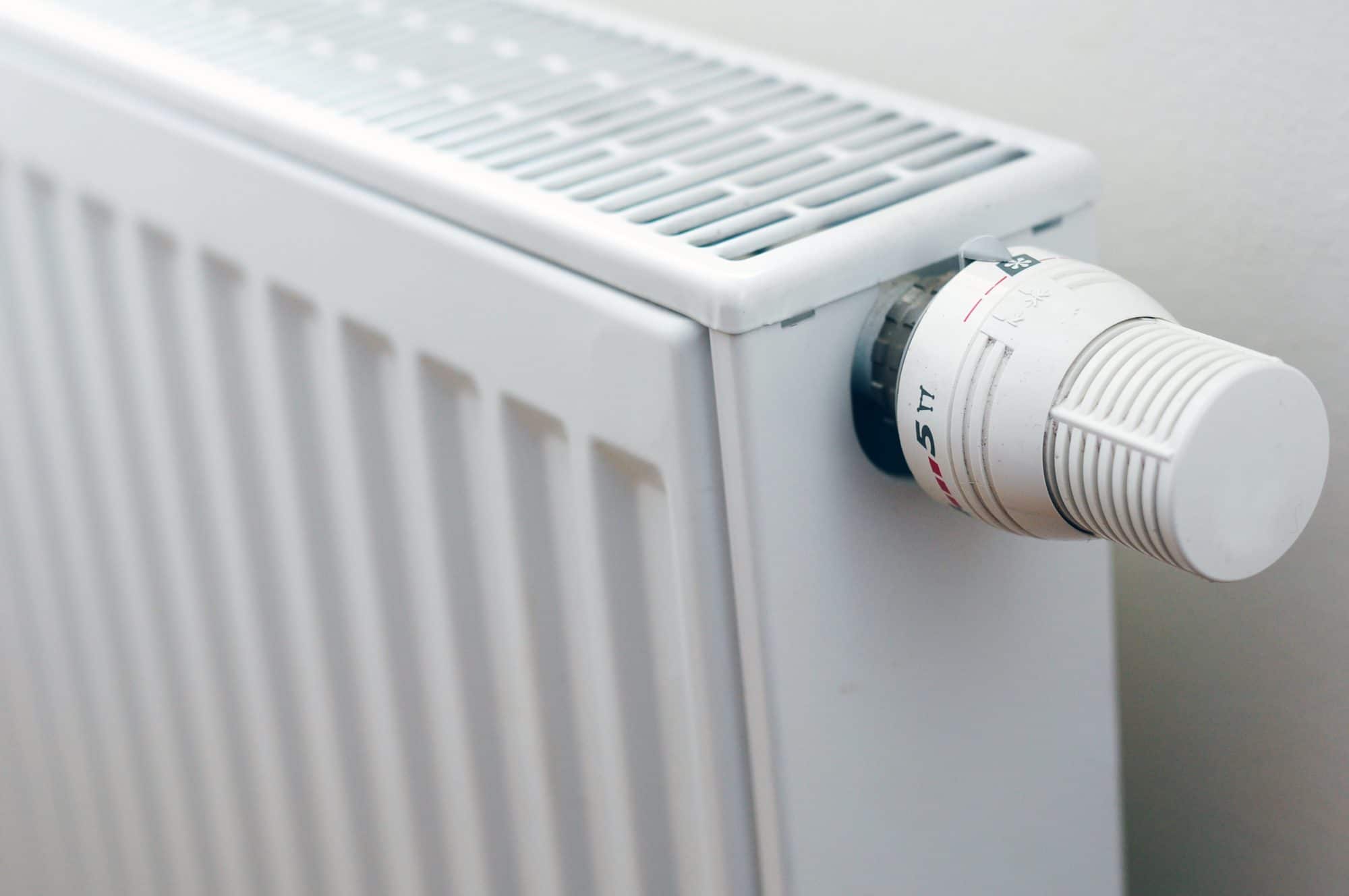 Bezem Herformuleren Gemaakt om te onthouden Vloerverwarming versus radiatoren - Bouwbedrijf Vroom